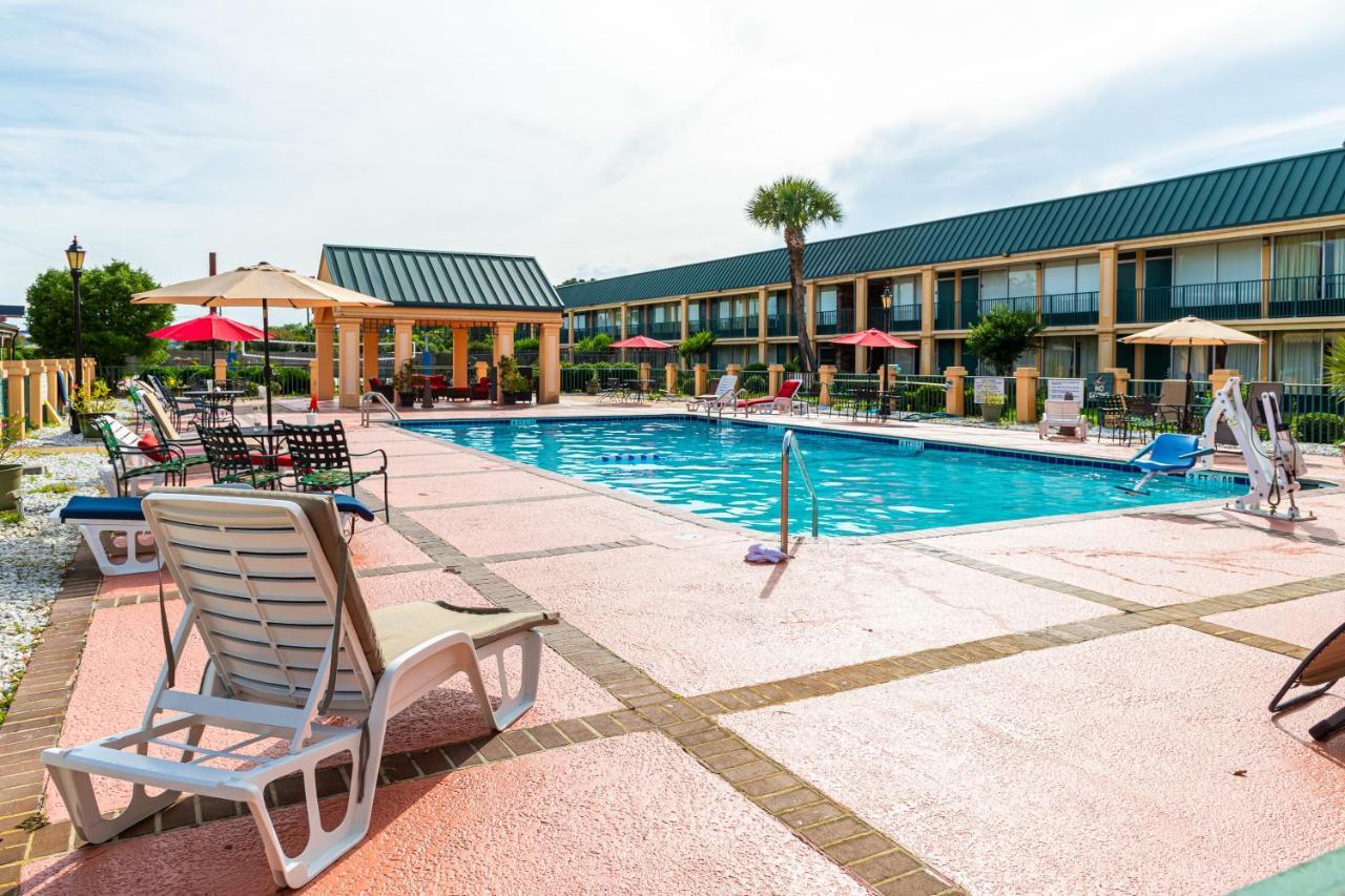 Quality Inn Richmond Hill - Savannah I-95 Exterior photo