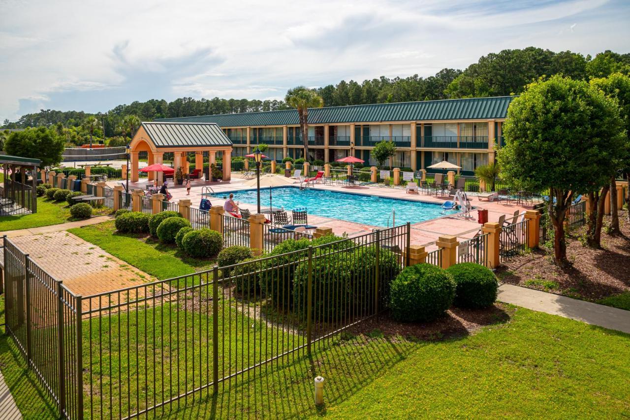 Quality Inn Richmond Hill - Savannah I-95 Exterior photo